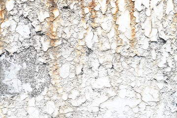 コンクリート壁の塗装の剥がれ