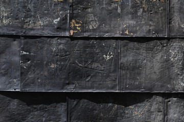 古い黒壁
