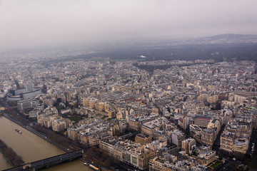 Fototapeta na wymiar Paris seen from the eiffel tower