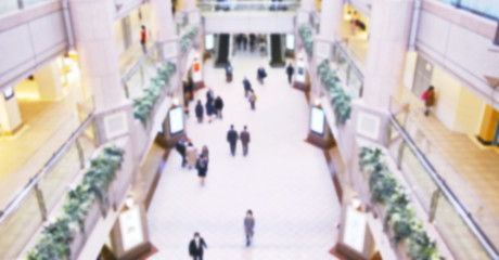 ショッピングモールの通路イメージ