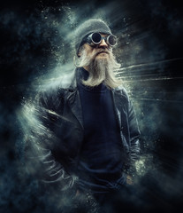 Obraz premium Bearded man in sunglasses