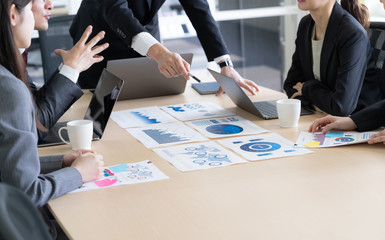 ビジネス　会議