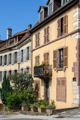 Fototapeta na wymiar house front in Belfort, France
