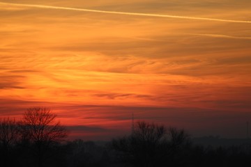 Fototapeta na wymiar Niebo po zachodzie Słońca - Sky