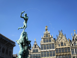 Brabobrunnen am Großen Marktplatz, Antwerpen