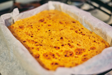 Making honeycomb at home - its messy