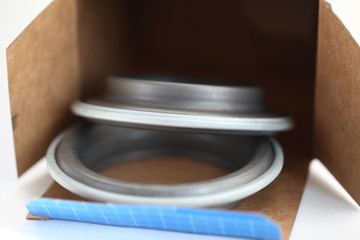 Thrust bearings absorber car