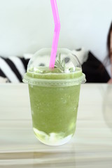 Kiwi smoothie in glass