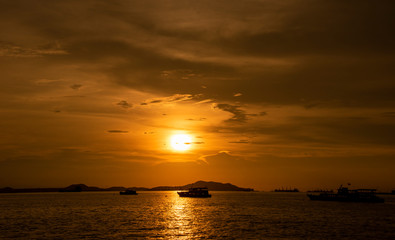 Fototapeta na wymiar Colorful of sunset on sea scape background