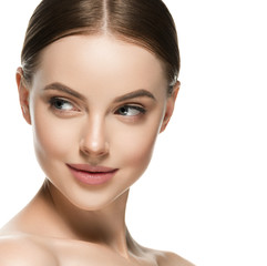 Obraz premium Beauty face healthy skin woman isolated on white