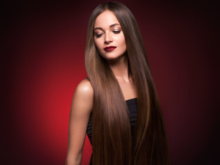 Naklejka premium Beautiful hair woman healthy smooth hairstyle female beauty