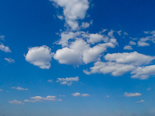 Obraz premium blue sky with white clouds