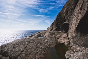 Tolle Aussicht nach der Wanderung zu den Brufjell-Gletscherhöhlen in Norwegen