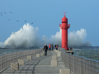 tempête phare boulogne sur mer