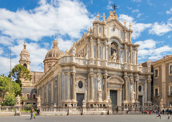 Fototapeta na wymiar CATANIA, ITALY - APRIL 8, 2018: The Basilica di Sant'agata with the main square.
