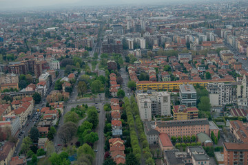Fototapeta na wymiar Milan seen from above