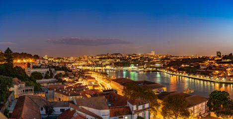 Naklejka premium Nightscape on Douro river
