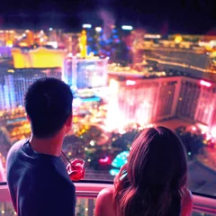 Foto op Plexiglas Las Vegas young people above the city