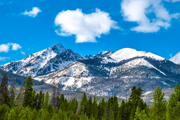 Beautiful Spring Hike to Monarch Lake in Indian Peaks Wilderness in Colorado