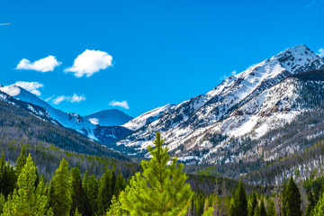 Beautiful Spring Hike to Monarch Lake in Indian Peaks Wilderness in Colorado