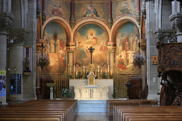 Fototapeta premium Choeur. Eglise Saint-Clodoald. Saint-Cloud. / Choir. Church St. Clodoald. Saint-Cloud.