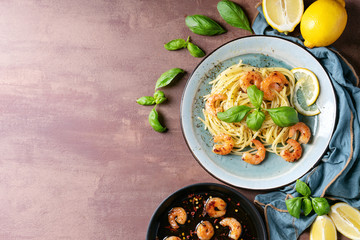 Fried shrimp prawns Italian spaghetti pasta