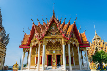 Naklejka premium Architecture temple and church beautiful at wat tham sua 