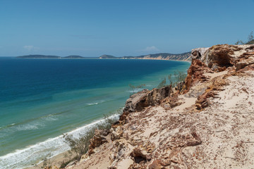 Fototapeta na wymiar Aussicht auf die Küste von Rainbow Beach in Queensland Australien