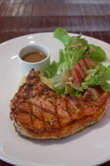 grilled pork chops with sweet and spicy salsa