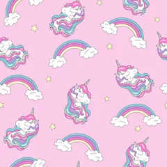Tapeten Modeillustrationszeichnung im modernen Stil für Kleidung. Muster mit Einhorn und Regenbogen. Trendiges nahtloses Vektormuster auf einem rosa Hintergrund. © Pushkova art