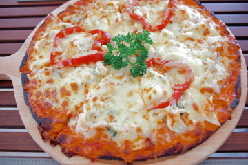 美味しい　イタリアン　ピザ　ピッツア　シーフード