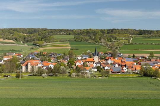 Das Dorf Netra in Hessen