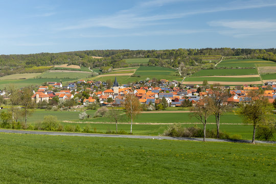 Das Dorf Netra in Hessen