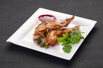 Roasted rabbit legs