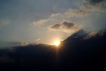 Fototapeta premium light of sun on cloud sky in the afternoon