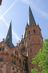 Fototapeta na wymiar Marienkirche in Gelnhausen