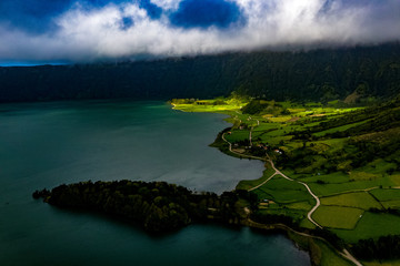 Sete Cidades - Die Azoren von oben - Sete Cidades aus der Luft
