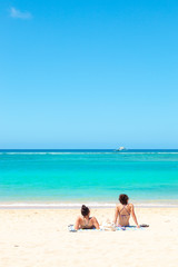 Fototapeta na wymiar 〈ハワイ〉ワイキキビーチの風景