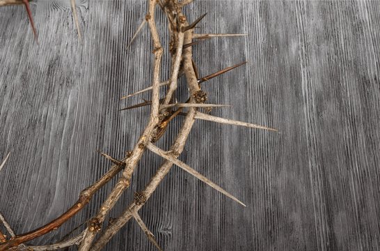 Crown of thorns on background ,represents Jesus's Crucifixion on the Cross, dying and then rising on Easter Sunday.