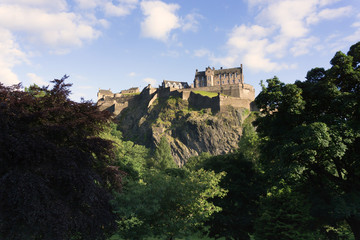 Fototapeta na wymiar Edinburgh Castle on sunny day, Scotland.
