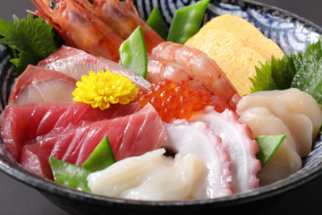 ちらし寿司　海鮮丼