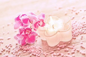 Obraz na płótnie Canvas Orchidee und Kerze, Hintergrund