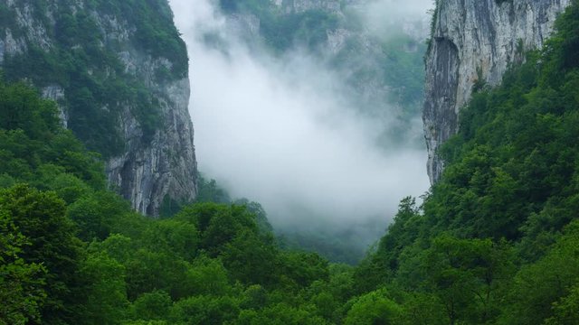 Garganta de Ehujarre, Santa Grazi, Zuberoa, France