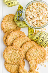 Crispy oatmeal cookies.