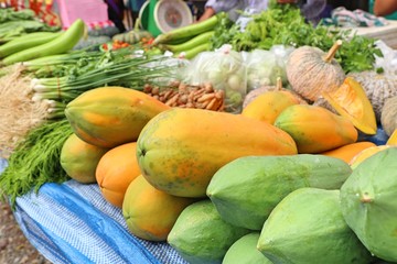 papaya at street food