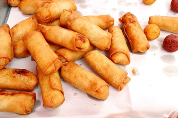 spring rolls at street food