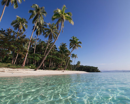 Binga, San Vicente, Palawan, Imuruan Island, Philippines