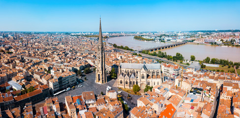 Bordeaux aerial panoramic view, France - obrazy, fototapety, plakaty