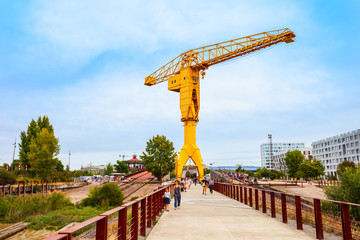 Grue Titan Jaune Yellow Titan Crane