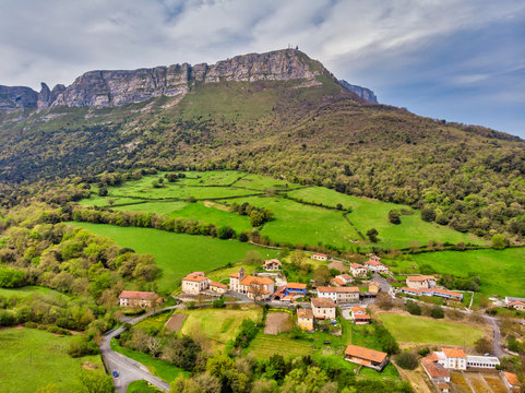 Rural landscape of the Basque country, Ordu&ntilde;a, Alava, Spain.